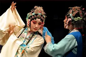 白蛇比青蛇法力更神通，法海为何能收走白素贞，却奈何不得小青？图片
