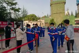 定了！长沙、衡阳、郴州…湖南多地明确：周六上课、暑假推迟！图片