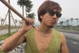 阿阳模仿“乌鸦哥”成湖北第一网红，曾与吴毅将、郑浩南同台表演图片