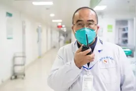 生死之外：武汉金银潭医院与张定宇的抗疫亲历图片