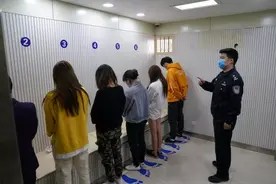 线上“选秀”  上门送嫖  合肥警方捣毁 “云卖淫”团伙  抓捕近百人图片