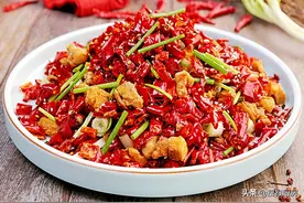 云南最有名的10道菜，道道极具地方特色，出了云南有钱也很难吃到图片