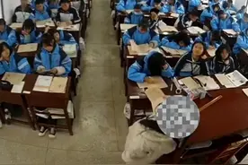 （视频）@太原人！怀孕老师晕倒学生飞奔相救，为懂事又有爱的他们点赞图片
