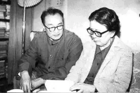 老舍与女秘书同居，原配携3娃赶来，秘书：各居一城，永不相见图片