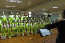 海口市龙峰实验小学：悦耳歌声满校园 | 2021年海口市中小学生艺术展演活动图片