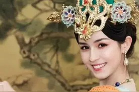 哈妮克孜：具有异域风情的新疆美人，宛如壁画上的仙女，高贵典雅图片