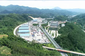 边关十载畅新路 不负韶光万里程——广西北投口岸投资集团服务凭祥综合保税区（友谊关口岸）运营发展十年纪图片
