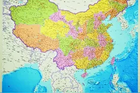颠覆你世界观的竖版世界地图图片