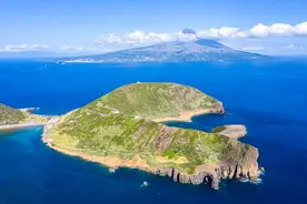 大西洋海底金字塔，高60米，宽8000米，葡萄牙海军正在调查图片