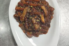 打荷小弟偷偷做菜，各位大佬指点一下图片