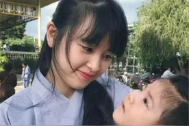 24岁女网红收养先天愚型弃婴，5年过去，还有人觉得她是炒作吗？图片