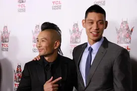 林书豪加盟！蔡老板牵手，杜兰特哈登成大股东，抱团股已见雏形？图片