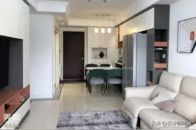 73㎡小三室，老婆坚持柜子越多越好，太明智了图片