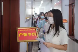 深圳市夏秋季女兵初审初检工作启动108名女孩逐梦军营图片