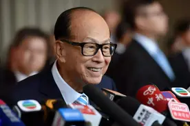 李嘉诚，又回来了？图片