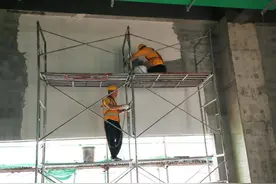 电镀厂施工乙烯基防腐涂料图片