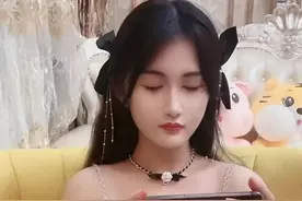 王者荣耀女玩家用射手冲上巅峰2500分，就为与沈腾同台竞技图片