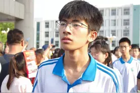 大一新生开学，家长到底要不要给买“电脑”？过来人说出实情图片