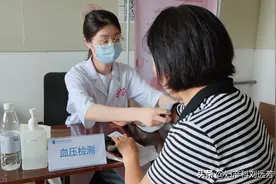 70岁老太长脓包，我不敢告诉实情：可能是宫颈癌图片