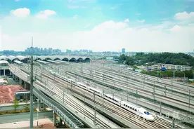 万亿城市绘就人民幸福生活美好图景图片