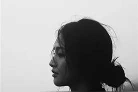 现实的小句子：懂你的人不必说，不懂的人也不必说图片