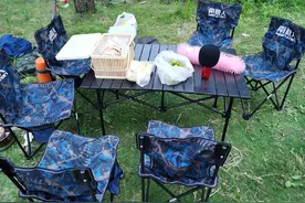 彭州小鱼洞鱼凫湿地遛娃露营图片