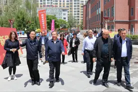 省人大常委会张黄元副主任一行调研集团总校职业教育工作图片