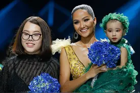 少儿模特走秀，幼儿园时装模特走秀图片