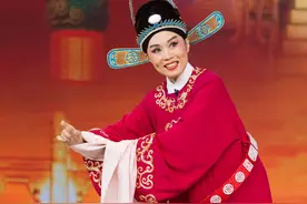 孝女吴琼：送别瘫痪妈妈，给单身父亲找老伴图片