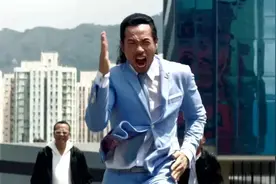 没有分寸感的异性间交流——是犯贱图片