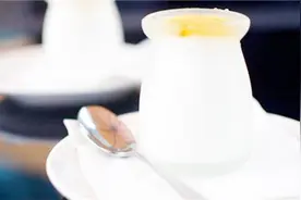 中老年人喝哪种奶制品好？一定要有这几个字的，别再买错了视频封面