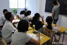 那些中考前花了大钱补课的学生，后来都考上高中了吗？图片