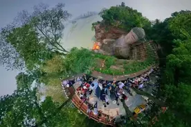 不止是抱佛脚，来乐山大佛还有这些花式耍法！值得收藏！！图片