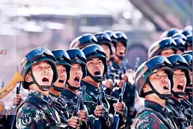 【起床号】8月12日，早安！歌曲《有我在》图片