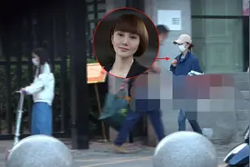 袁泉携女儿罕见现身，9岁夏哈哈竹竿腿好吸睛，身高快赶超妈妈图片