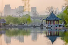 横屏看 超震撼！用长长长长长长长图带你领略绝美大明湖！图片
