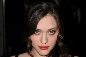 好莱坞新生代女神凯特琳·戴琳斯图片
