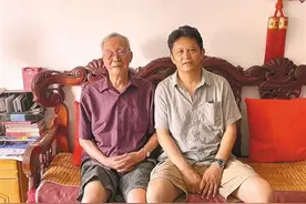 李佳俊：“我要为先遣连英雄们做些事情”图片