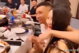 刘一手被绿？天佑、董莹莹亲密照曝光！图片