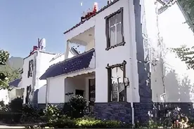 蚂蚁搬家“搬”出新生活 迁出大山“迁”出新希望图片