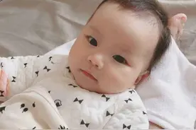 孩子以后聪不聪明，看眼神父母就能了解个大概，三个特征很明显图片