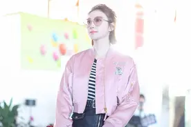 戴墨镜的美颜.大长腿高跟鞋.美丽动人的外国妞图片