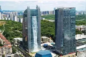 中国又建成了！全世界最高人造瀑布，高达108米，全球颇为震撼图片