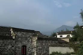 小长假开启周边游——“烟雨暮色 村郭飘香”的查济图片