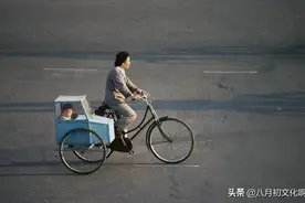 当年有辆自行车，那真是牛的不能再牛了，盘点当年有自行车的人们图片