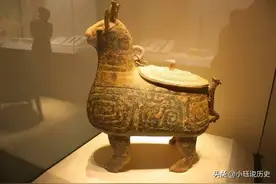 狐狸洞穴发现了33件文物，其中一件国宝，成为当地的标志图片