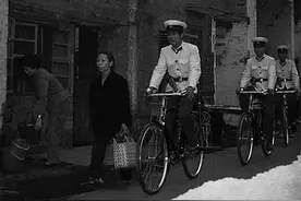 1980年，燃烧的草棚中出现一具尸体，凶手因带情人到医院打胎暴露图片