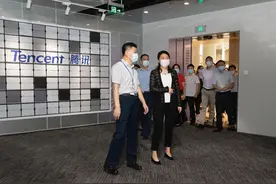 海淀检察院领导班子前往腾讯北京总部调研学习图片