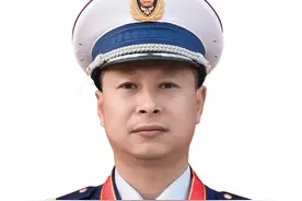 4人被表彰为一级英雄模范！图片