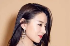 董洁被爆再婚并生女儿，工作室这样回应，网友：替潘粤明感到不值视频封面